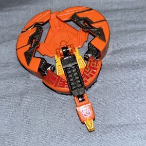 TAKARA TOMY Transformers Generations Autobot Data Disc‎ Figure